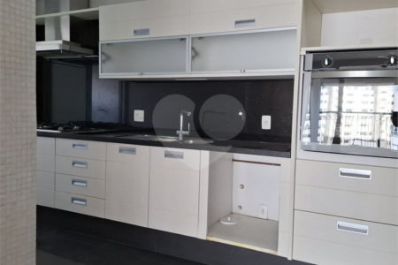 Apartamento à venda com 2 suítes em Pinheiros, São Paulo, SP