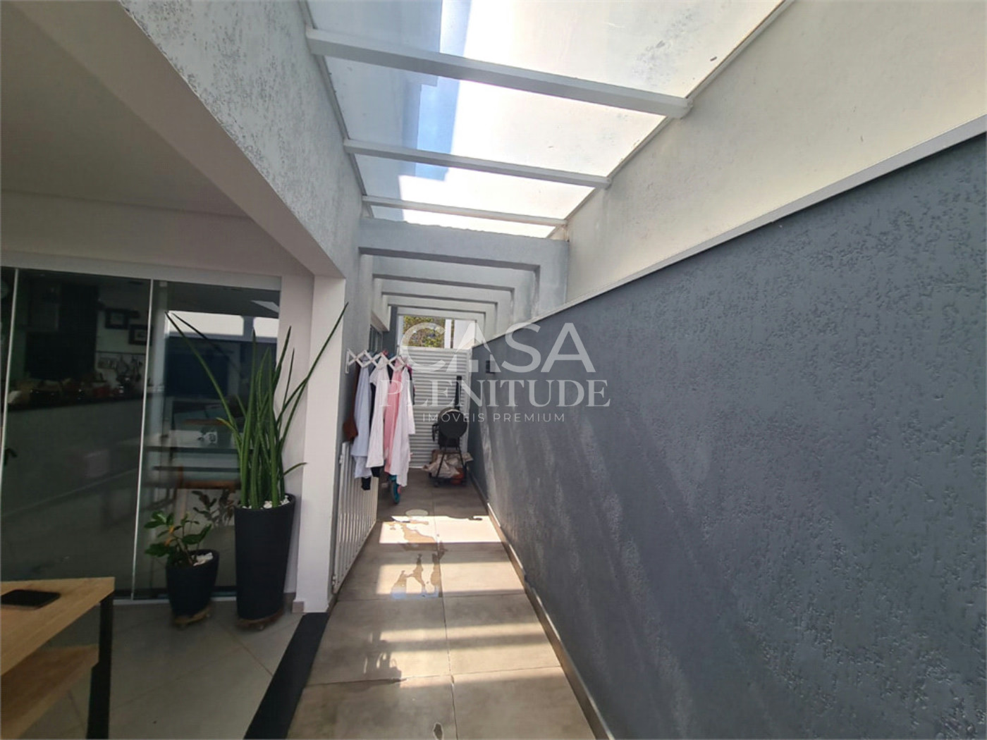 Casa em condomínio à venda com 3 quartos, sendo 1 suíte, em Wanel Ville, Sorocaba, SP