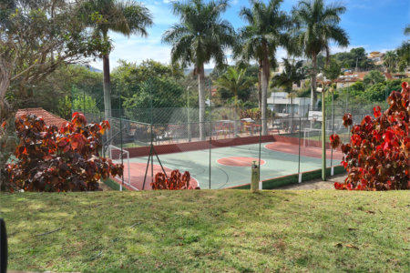 Casa à venda no condomínio Chácaras do Lago, Vinhedo - SP