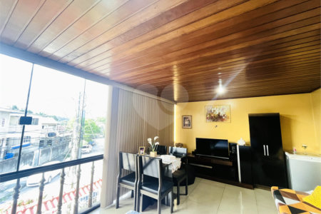 Casa à venda com 4 quartos, sendo 1 suíte, em Campo Grande, Rio de Janeiro, RJ
