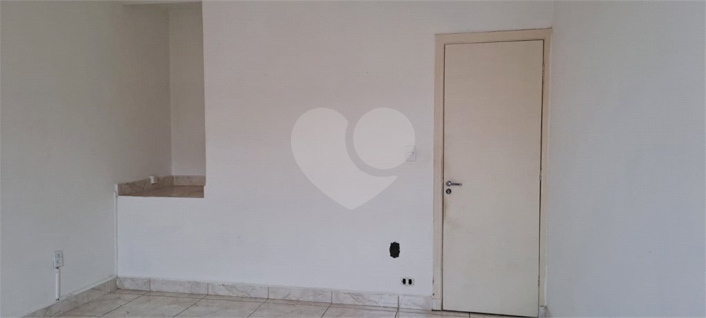 Sobrado à venda com 2 quartos em Vila Medeiros, São Paulo, SP