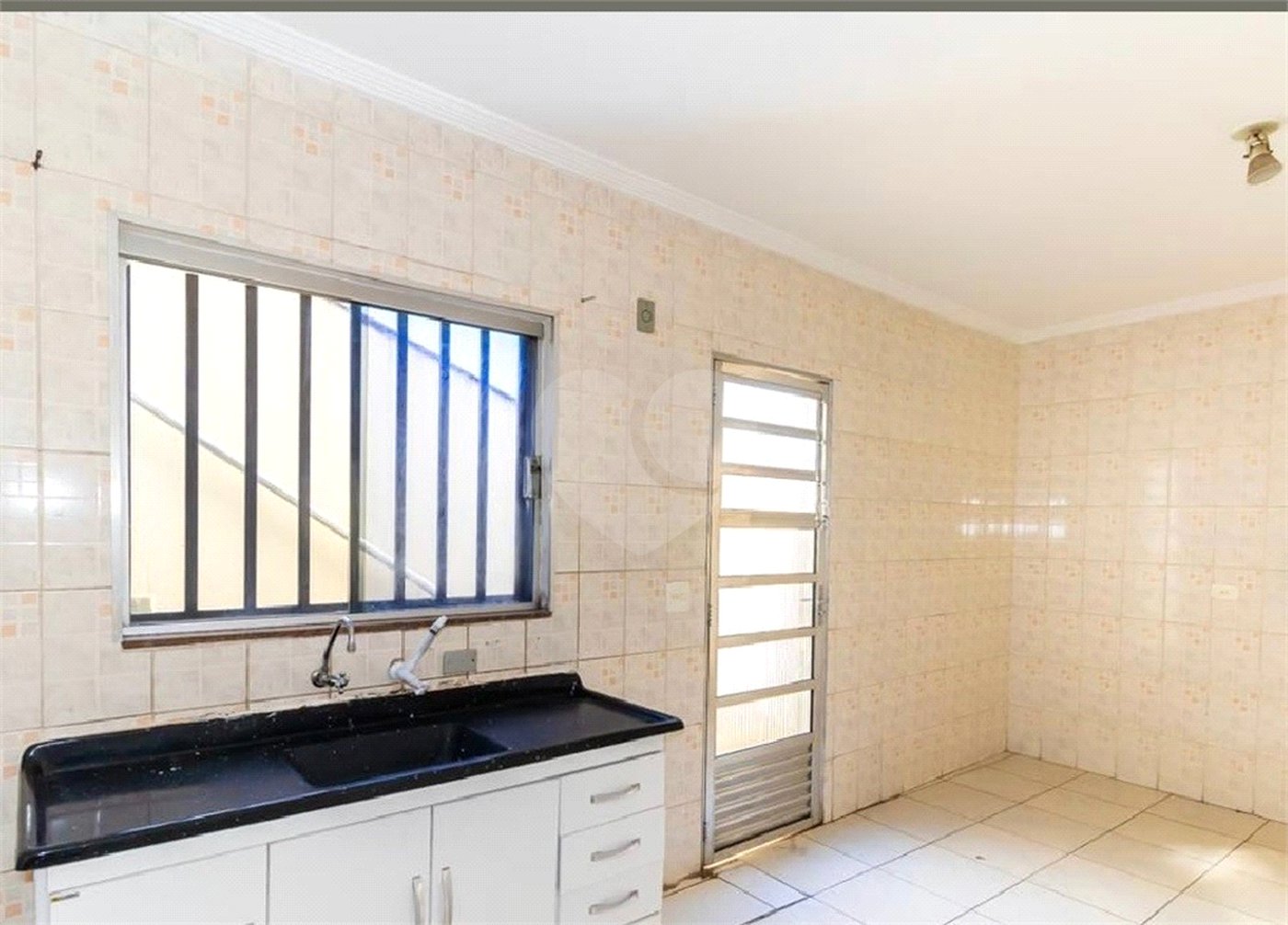 Sobrado à venda com 3 quartos, sendo 1 suíte,  em Vila Isolina Mazzei, São Paulo, SP