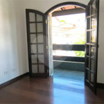 Sobrado à venda com 3 quartos, sendo 2 suítes, em Jardim Ivana, São Paulo, SP