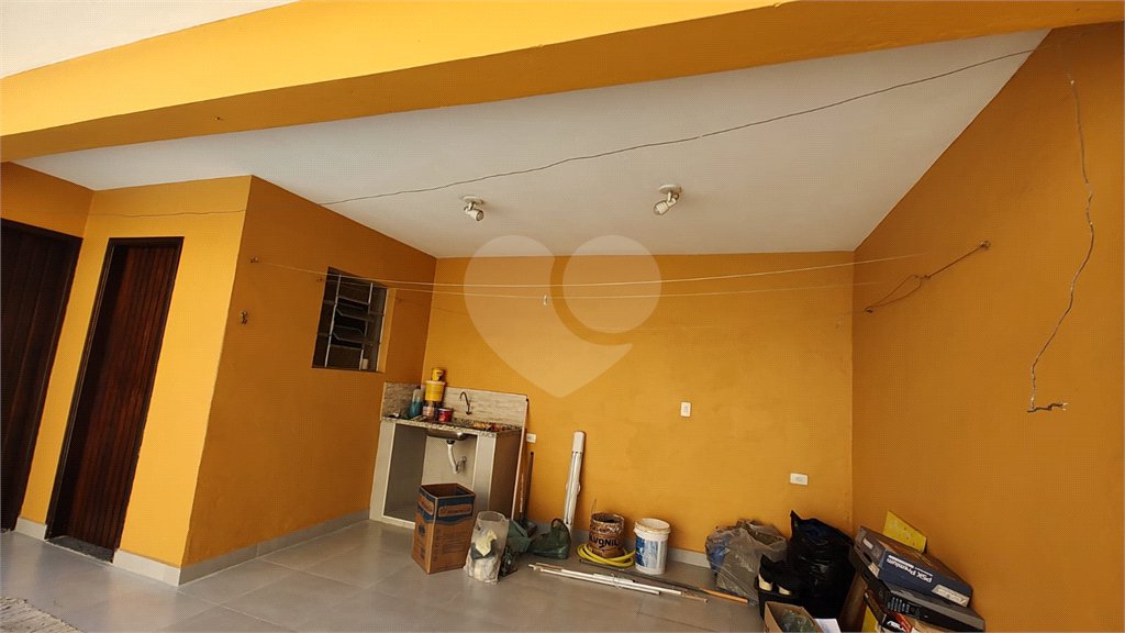 Sobrado à venda com 3 quartos, sendo 1 suíte,  em Artur Alvim, São Paulo, SP