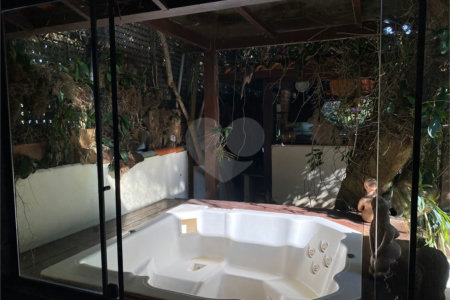 Casa à venda com 6 quartos, sendo 4 suítes, em Canto, Armação dos Búzios, RJ