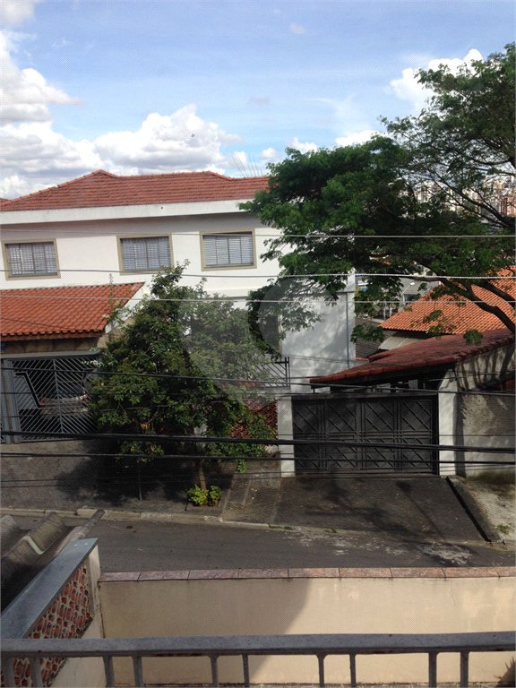 Sobrado à venda com 4 quartos, sendo 1 suíte, em Jardim Celeste, São Paulo, SP