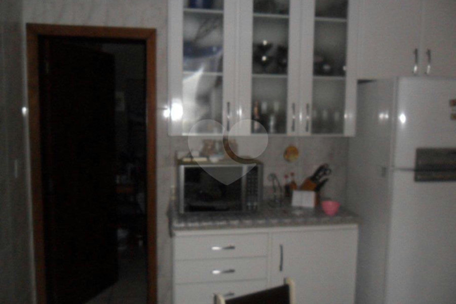 Sobrado à venda com 3 quartos, sendo 1 suíte, em Vila Romero, São Paulo, SP