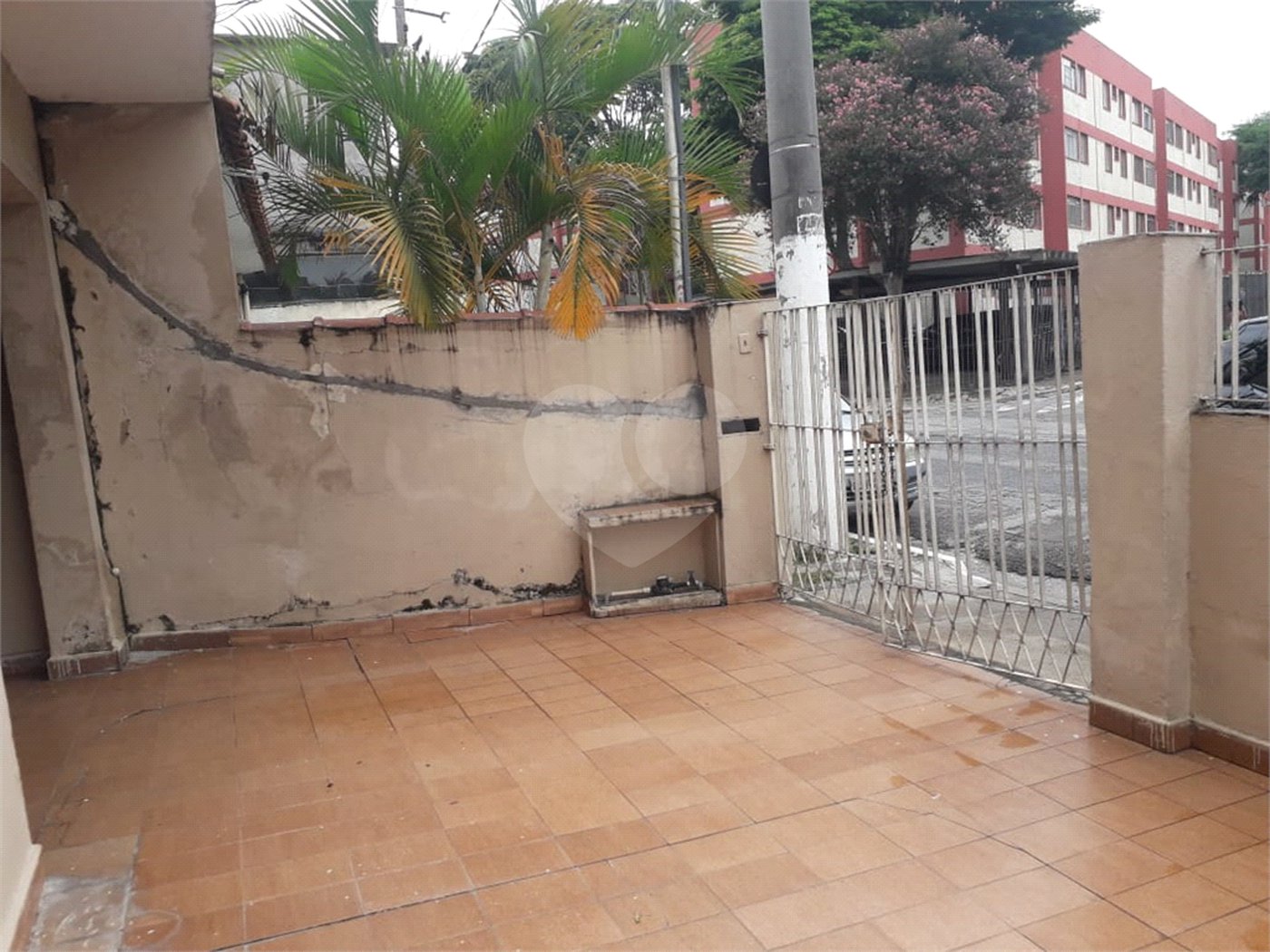 Casa Térrea à venda com 4 quartos, sendo 1 suíte, em Vila Constança, São Paulo, SP