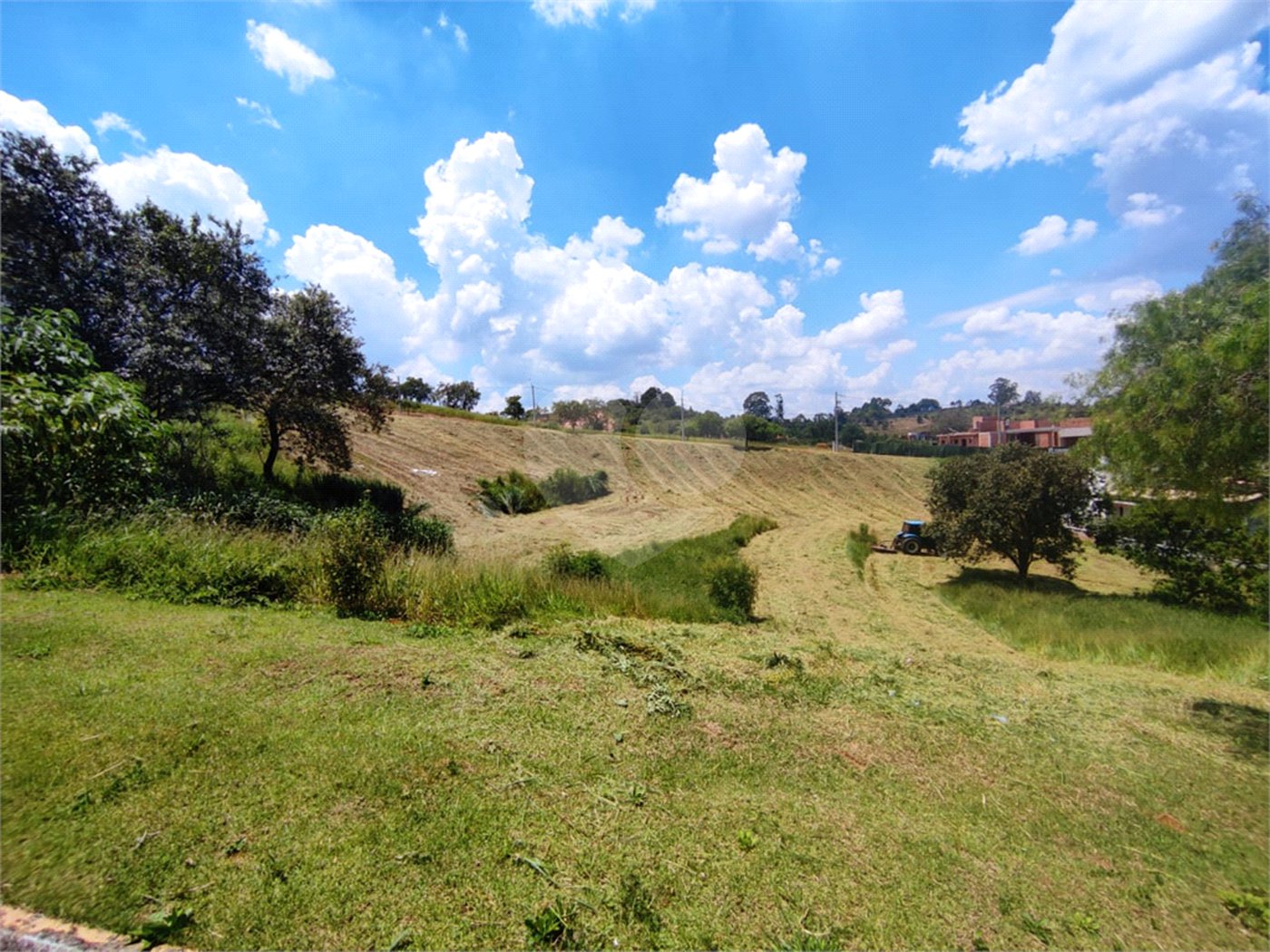 Terreno à venda no condomínio Terra Caxambu, Jundiaí - SP