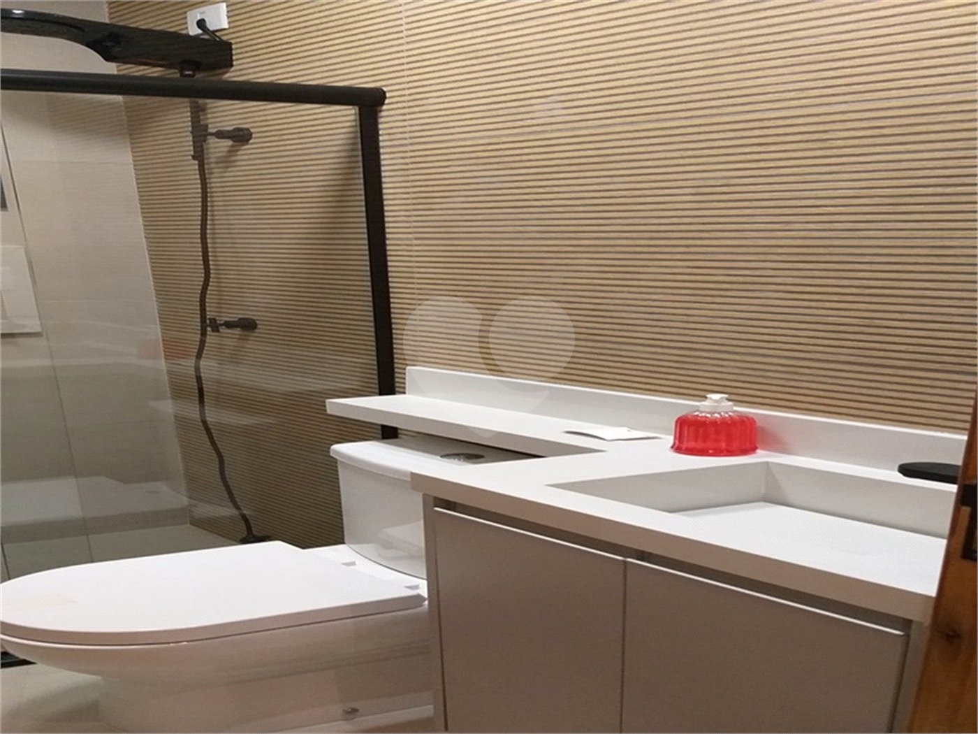 Casa à venda com 2 quartos no condomínio Residencial Vitória, São Paulo - SP