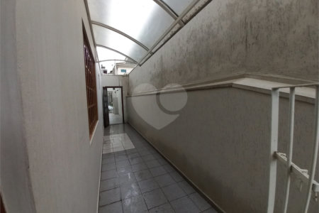 Sobrado à venda com 4 quartos, sendo 3 suítes, em Cidade São Francisco, São Paulo, SP