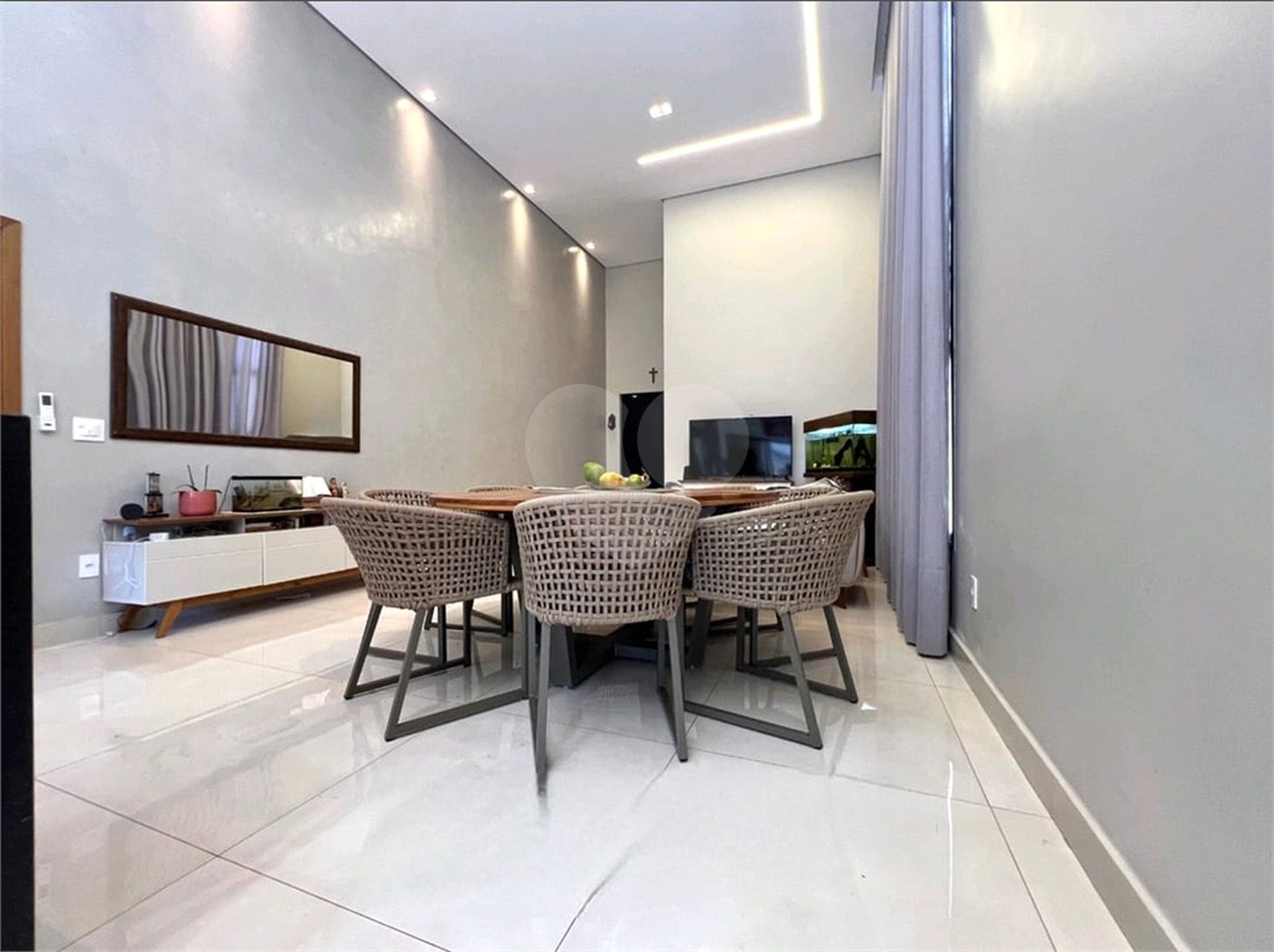 Casa à venda com 3 suítes no condomínio Praça dos Pássaros, Ribeirão Preto - SP
