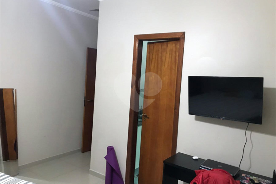 Sobrado à venda com 3 suítes em Tremembé, São Paulo, SP