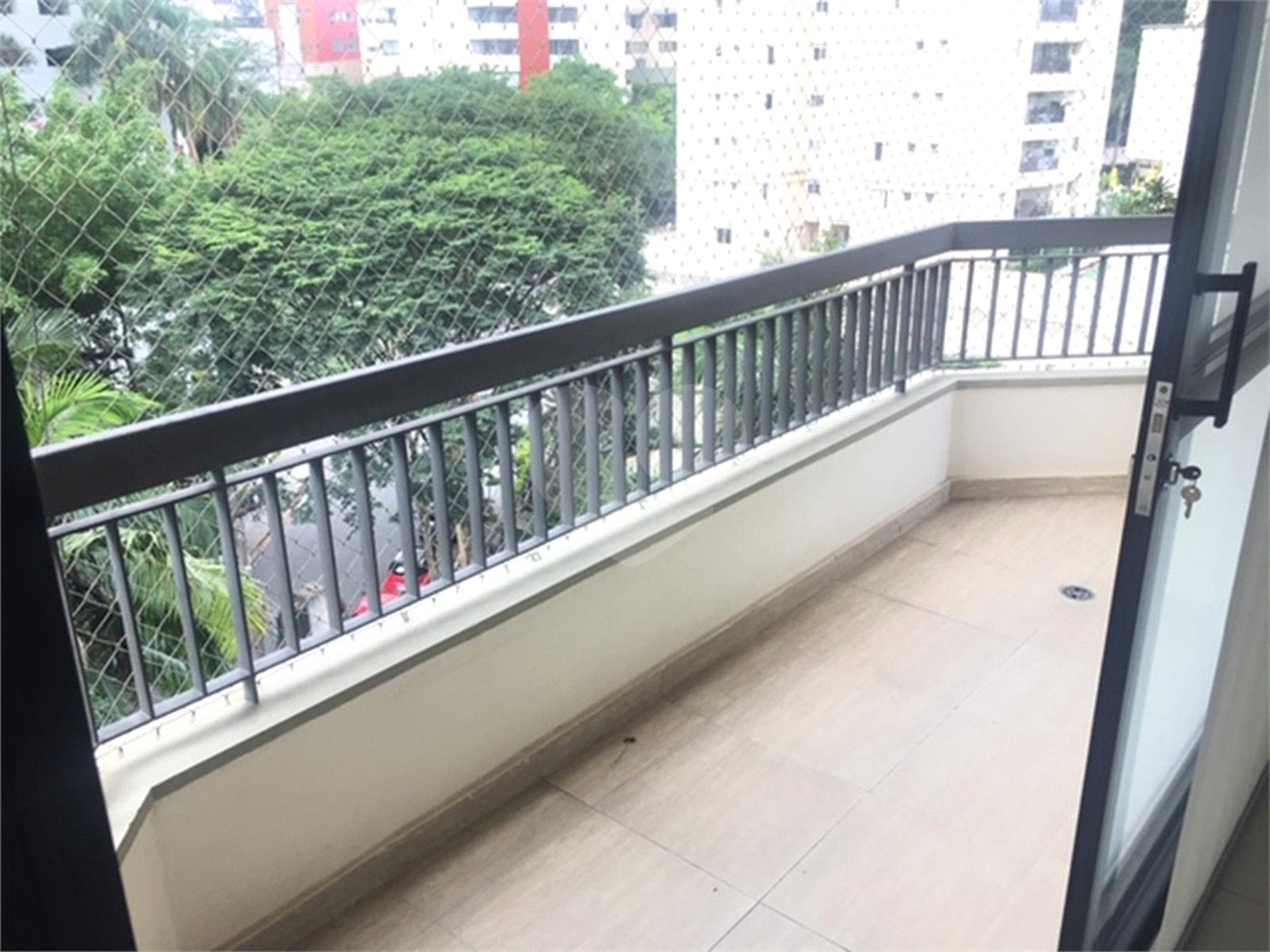 Apartamento à venda com 3 suítes em Vila Andrade, São Paulo, SP
