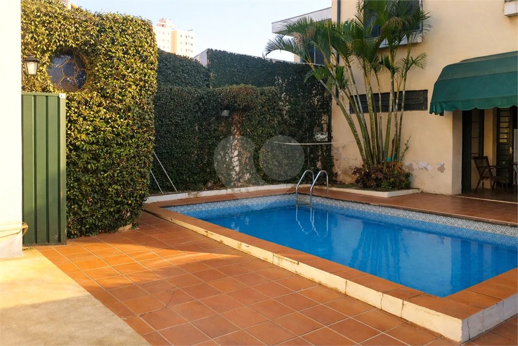 Casa à venda com 2 quartos, sendo 1 suíte, no Centro, Araraquara, SP