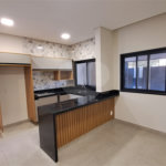 Casa à venda com 2 quartos, sendo 1 suíte, em Parque Residencial Sabiás, Indaiatuba, SP