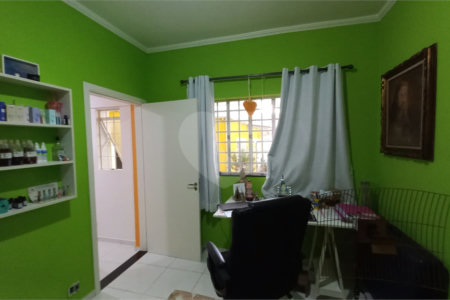 Sobrado à venda com 3 quartos, sendo 1 suíte, em Vila Gomes, São Paulo, SP
