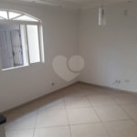 Casa à venda com 4 quartos, sendo 1 suíte, em Jaçanã, São Paulo, SP