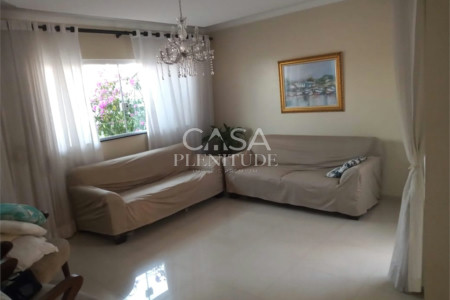 Sobrado à venda com 3 quartos, sendo 1 suíte,  em Wanel Ville, Sorocaba, SP