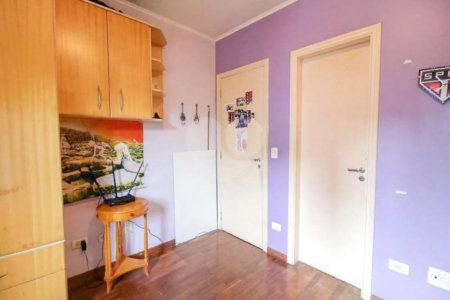 Sobrado à venda com 4 quartos, sendo 2 suítes, em Vila Anglo Brasileira, São Paulo, SP