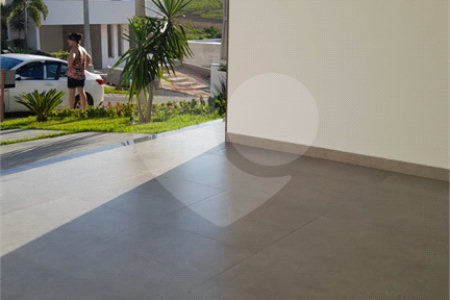 Casa à venda com 3 suítes no condomínio Jardim Laguna, Indaiatuba - SP