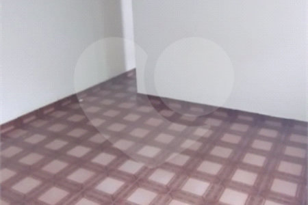 Sobrado à venda com 5 quartos em Jardim Japão, São Paulo, SP
