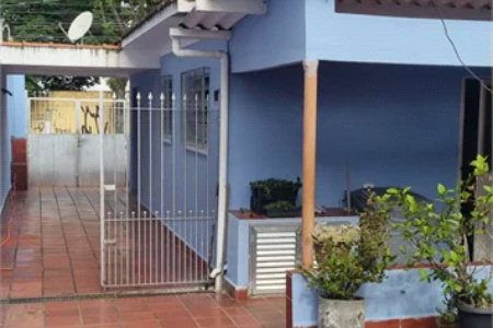 Casa Térrea à venda com 3 quartos, sendo 1 suíte, em Jardim Taboão, São Paulo, SP