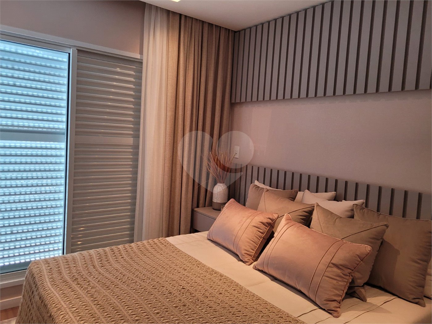Casa à venda com 3 suítes no condomínio Tirreno, Sorocaba - SP