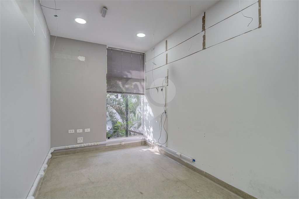 Sobrado à venda ou para alugar com 1 quarto em Chácara Santo Antônio (zona Sul), São Paulo, SP