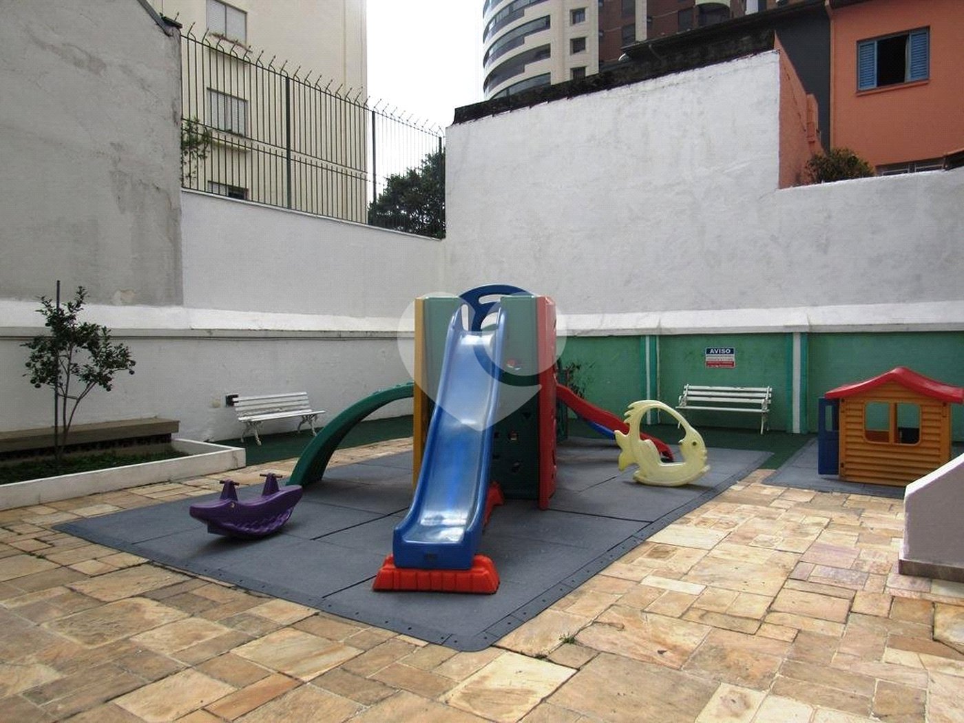 Apartamento à venda com 3 quartos, sendo 1 suíte,  em Alto da Lapa, São Paulo, SP