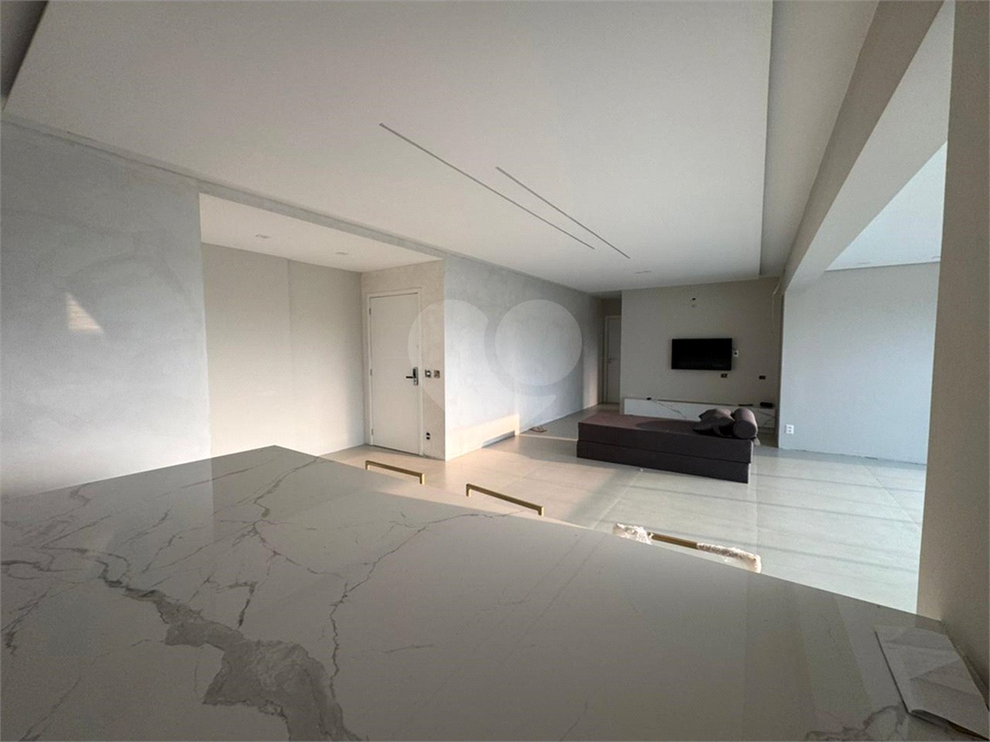 Apartamento à venda com 2 suítes em Vila Mogilar, Mogi das Cruzes, SP