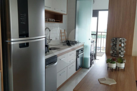 Apartamento à venda com 3 quartos, sendo 1 suíte, em Santo Amaro, São Paulo, SP