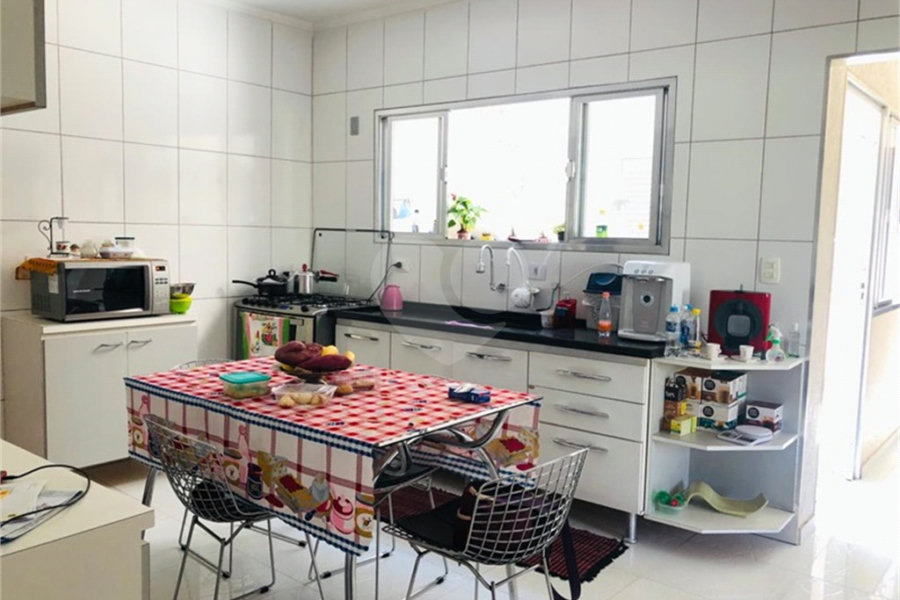 Sobrado à venda com 3 quartos, sendo 1 suíte, em Jardim Brasil (zona Norte), São Paulo, SP