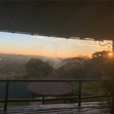 Casa para alugar com 3 quartos, sendo 2 suítes, no condomínio Alpes de Vinhedo, Vinhedo - SP