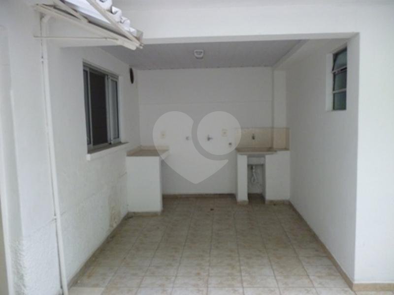 Casa Térrea à venda com 6 quartos em Vila Maria, São Paulo, SP