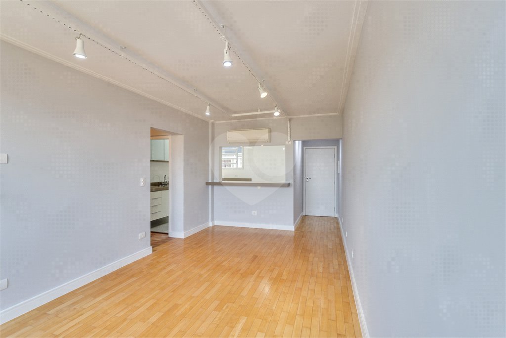 Apartamento à venda com 2 quartos, sendo 1 suíte,  em Santo Amaro, São Paulo, SP
