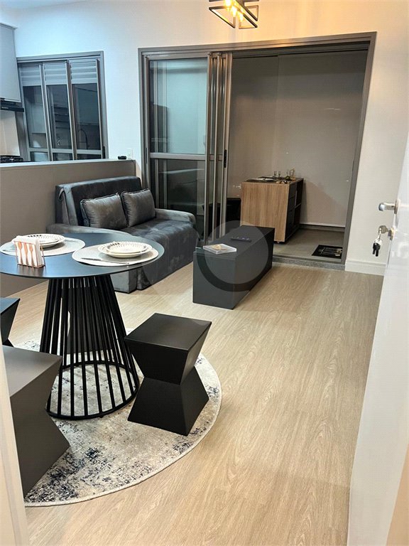 Apartamento à venda ou para alugar com 2 quartos, sendo 1 suíte, em Santana, São Paulo, SP