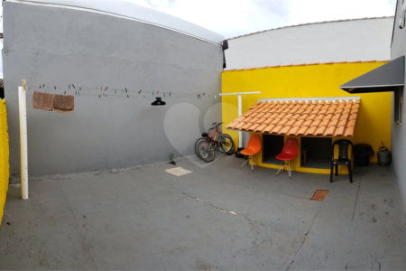 Casa à venda com 3 quartos, sendo 1 suíte, em Vila Vendramini, Itapetininga, SP