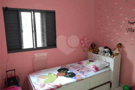 Casa Térrea à venda com 3 quartos, sendo 1 suíte,  em Vila Leopoldina, São Paulo, SP