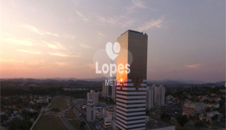 Apartamento à venda com 4 quartos, sendo 1 suíte,  em Jardim Esplanada, São José dos Campos, SP