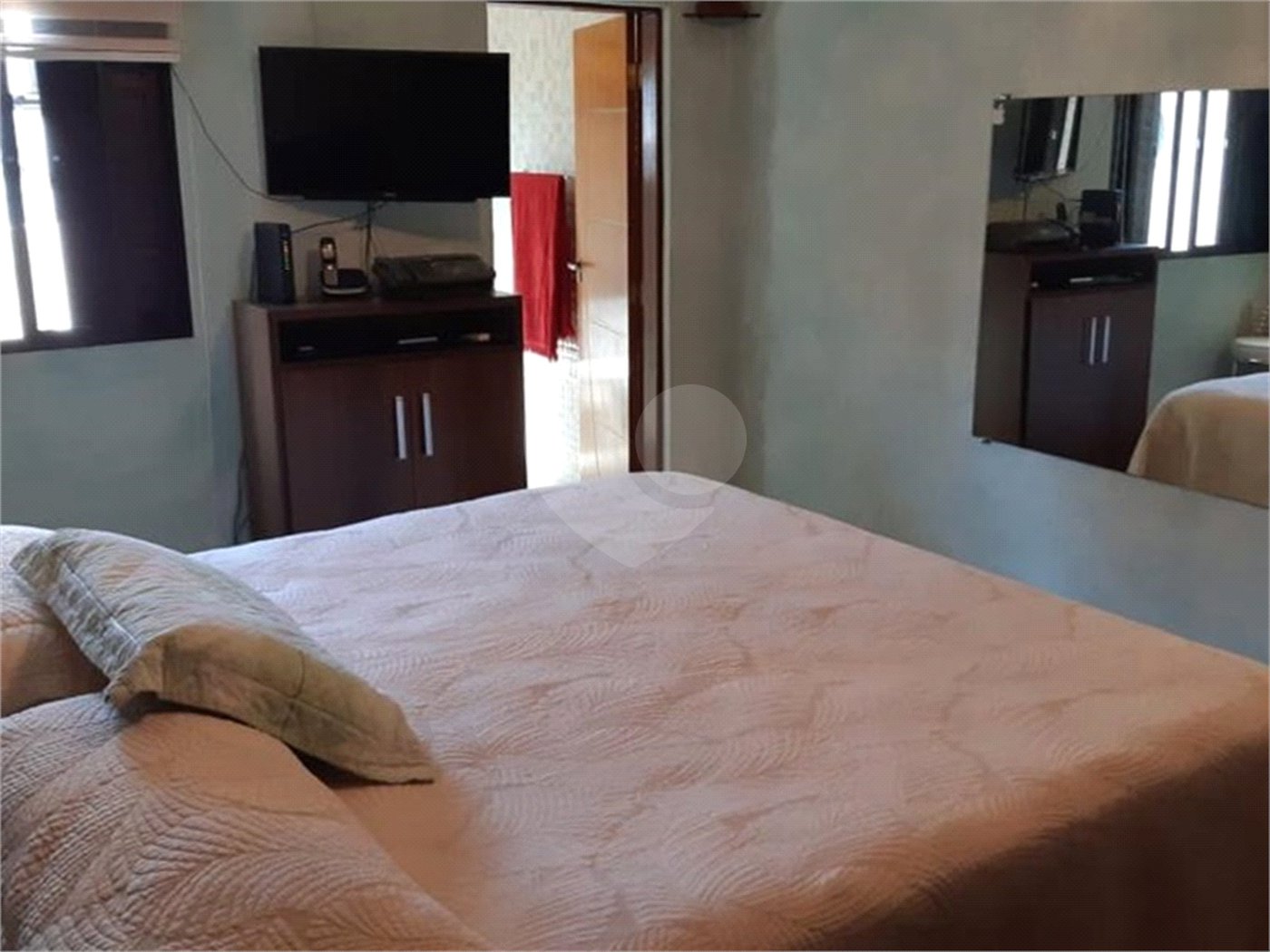 Sobrado à venda com 4 quartos, sendo 1 suíte, em Vila Guilherme, São Paulo, SP