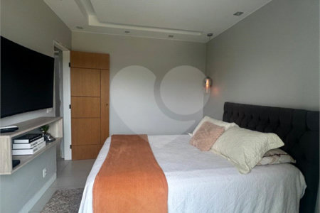Casa à venda com 4 quartos, sendo 1 suíte, em Campo Grande, Rio de Janeiro, RJ