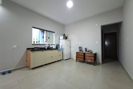 Sobrado à venda com 5 quartos em Jardim Bela Vista, Itapetininga, SP