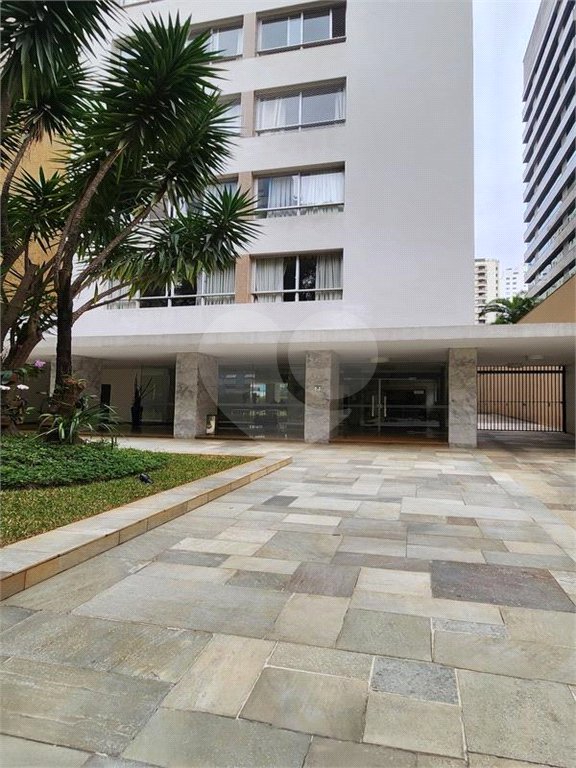 Apartamento à venda com 3 quartos, sendo 1 suíte, em Jardim Paulista, São Paulo, SP