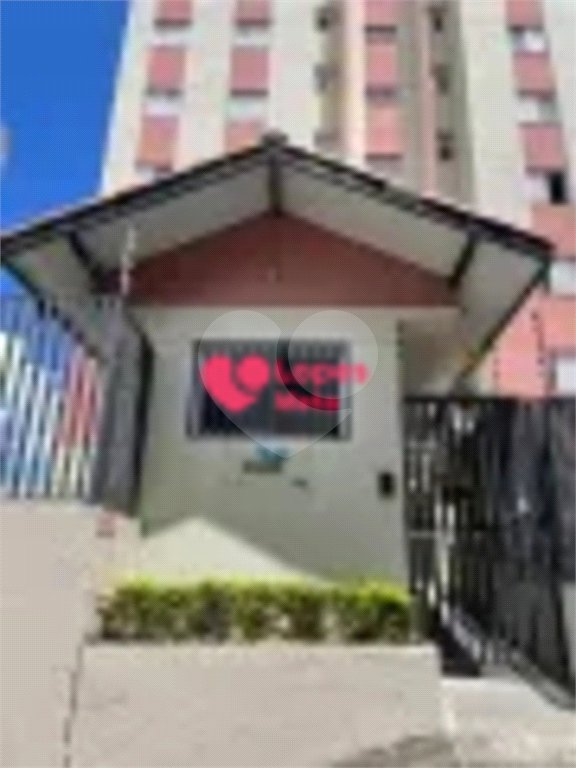 Apartamento à venda com 2 quartos em Vila São Benedito, São José dos Campos, SP