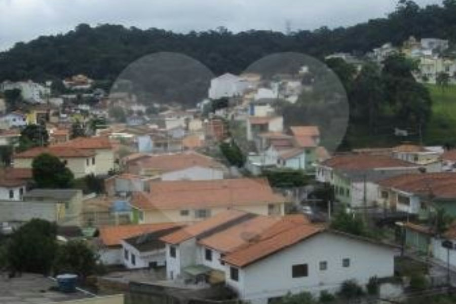 Sobrado à venda com 3 quartos, sendo 1 suíte, em Tremembé, São Paulo, SP