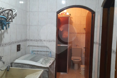 Casa à venda com 4 quartos, sendo 1 suíte, em Mogi Moderno, Mogi das Cruzes, SP