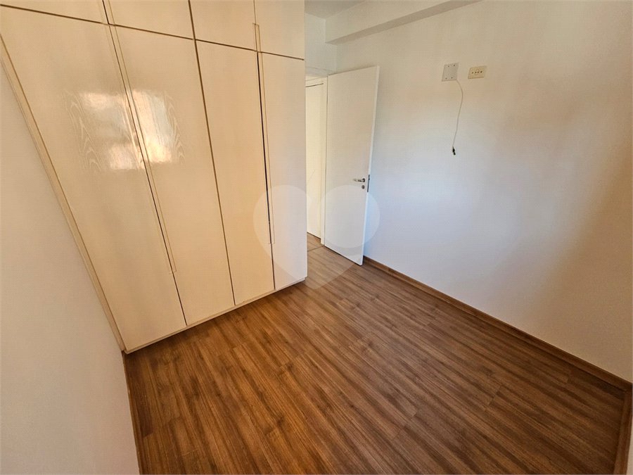 Apartamento para alugar com 3 quartos, sendo 1 suíte, em Alto da Boa Vista, São Paulo, SP