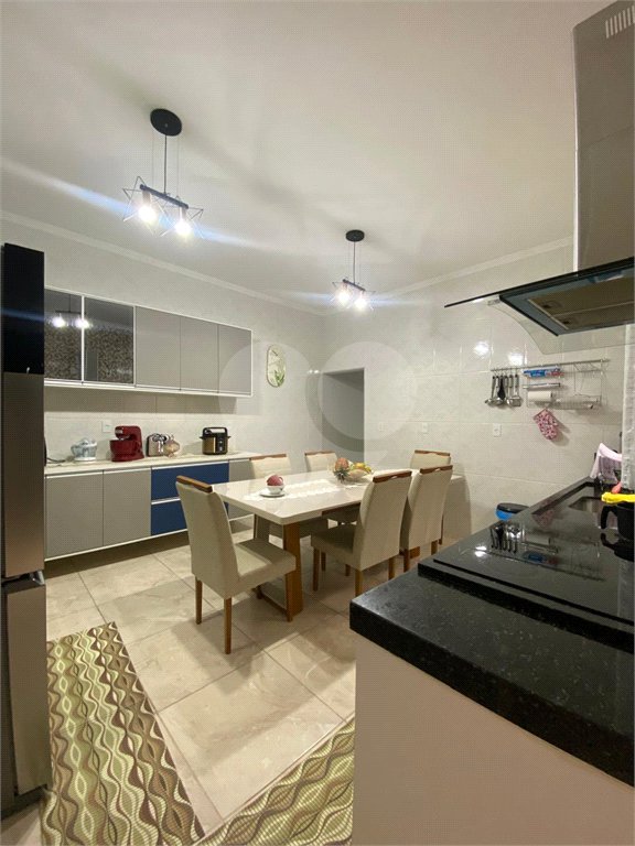 Casa à venda com 3 quartos, sendo 1 suíte, em Residencial Parque Laguna, Salto, SP