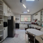 Sobrado à venda com 3 quartos, sendo 1 suíte,  em Vila Trujillo, Sorocaba, SP